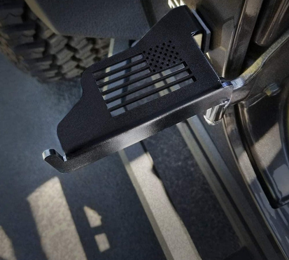 SHINEKA Black Iron Foot Rests Pegs Pedal Kick Panel For Jeep Wrangler TJ JK JL JT 1997+