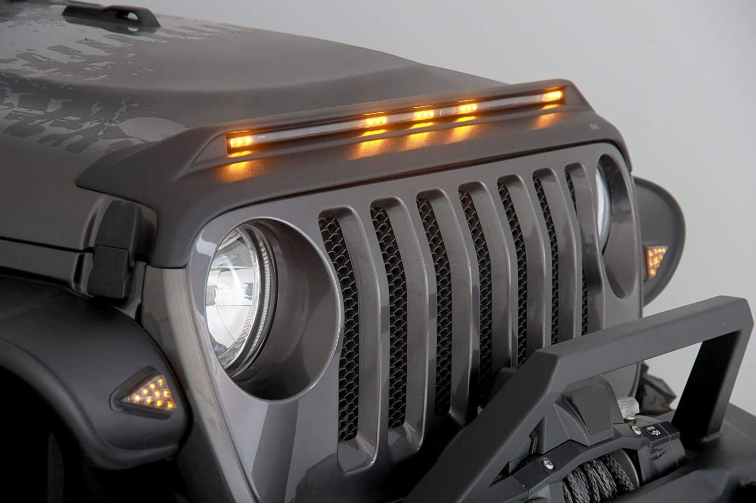 Hooke Road Hood Protector / Stone Guard With LED Amber Light For Jeep Wrangler TJ (1997-2006)